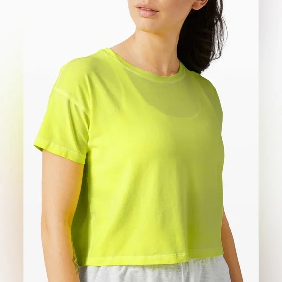 Lululemon Cates Tee Fade - Picture 3 of 8